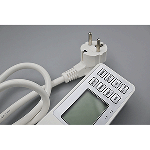 Base de tres tomas 3G. 5mm2 1.5m c/programador semanal