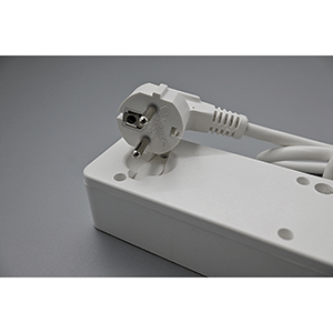 Base de tres tomas 3G. 5mm2 1.5m c/programador semanal