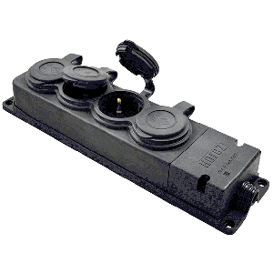 Base industrial goma 4 tomas 16A con tapas