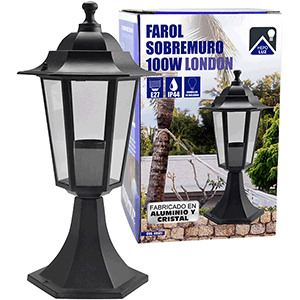Farol de sobremuro en aluminio E27 IP44, color negro.