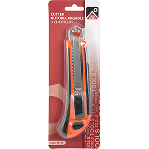 Cutter autorecargable 3 cuchillas 18mm