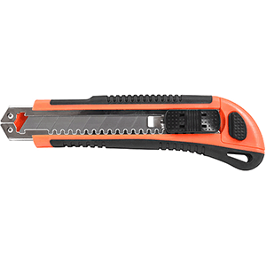 Cutter autorecargable 3 cuchillas 18mm